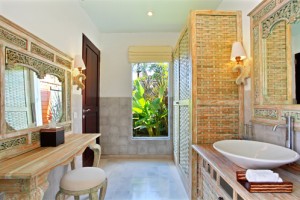 Fitting-Room-300×200